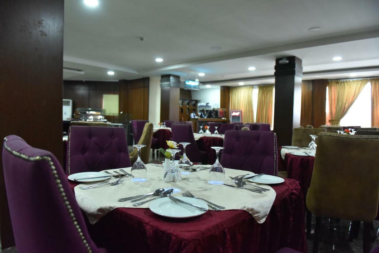 Best Western Plus Енугу Екстер'єр фото