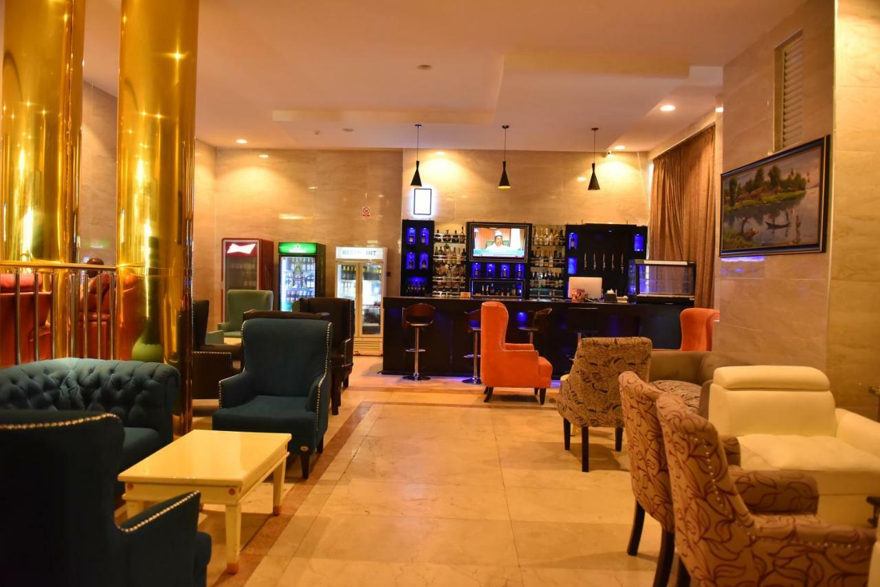 Best Western Plus Енугу Екстер'єр фото