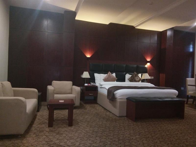 Best Western Plus Енугу Екстер'єр фото